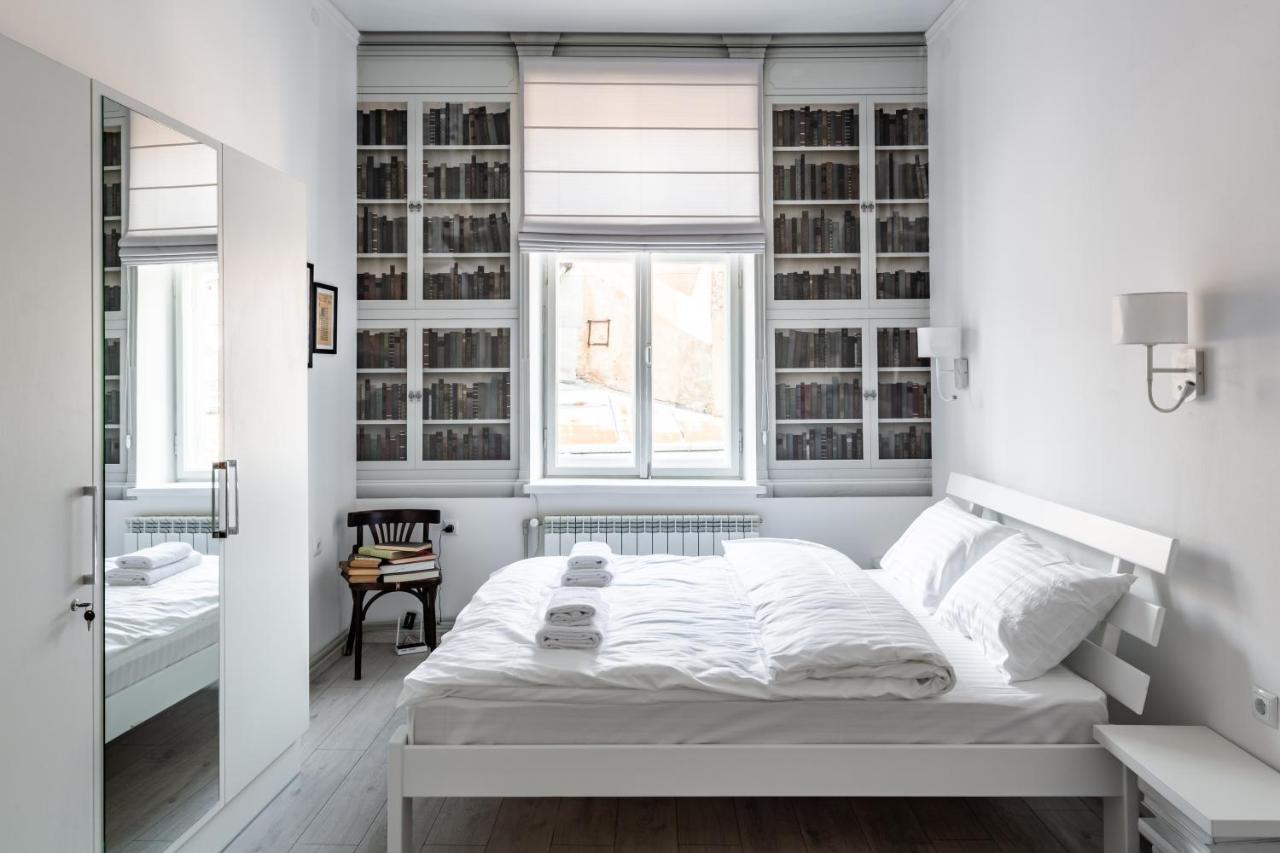 Bookinist Apartment Львів Екстер'єр фото