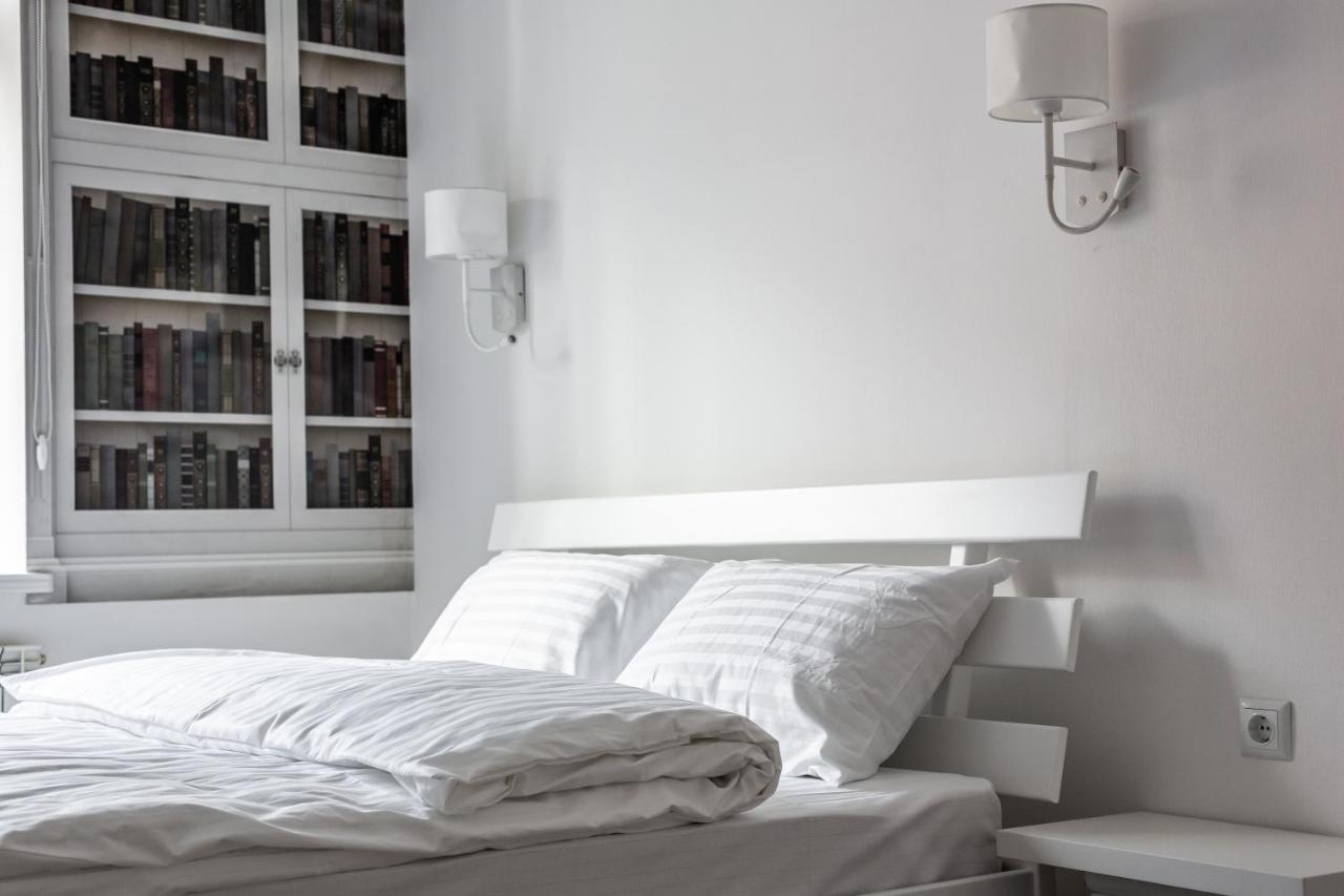 Bookinist Apartment Львів Екстер'єр фото