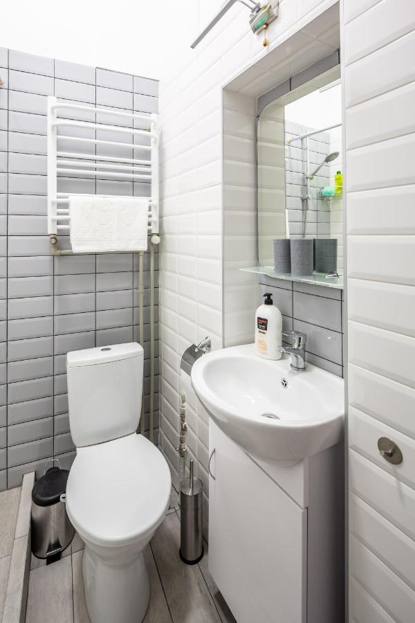Bookinist Apartment Львів Екстер'єр фото